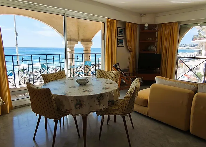 Victoria Sea Apartment